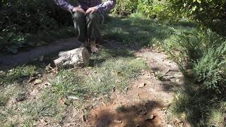 Farm Beauty Shows Off Her Messy Feet