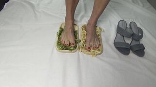 I trample fruits with my feet. Lick my feet