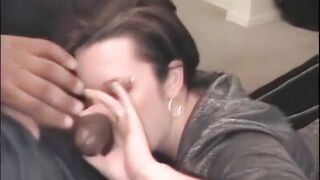 wife sucking off hubbys ally