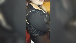 I BANG A AGED VENEZUELAN WOMAN I MET AT A PARTY