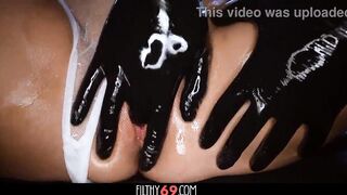 Golden-haired mother i'd like to fuck with wet bazookas and butt booty gets screwed after massage - Vanesa Cage