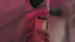 Pov British Hotwife Screws Bull and Opens Her Cunt Open to Breed