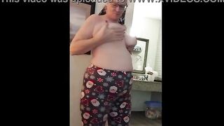 5 mins of hawt mother i'd like to fuck being wicked. Masturbation, sucking my boobs, widening my vagina, revealing my titties!