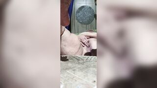 Clitoris Rubbing N Twat Touching