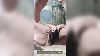 Large Ebony N Corpulent Dong All up in Her Cunt