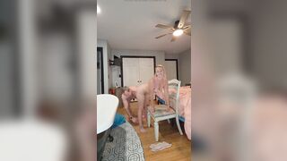 Hawt Wife Dances and Bangs Spouse with a Facial Finish