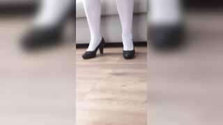 Mamma bod from feet to tits