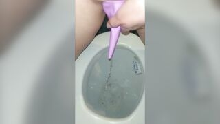 Anna Perv stand up pee