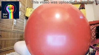 HUGE RED BALLOON: Nicoletta & The Temptation of the Biggest Balloon