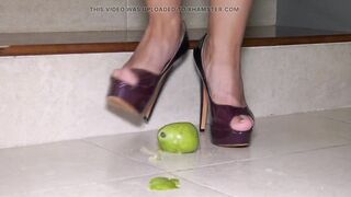 Amateur Hotties Hook up with Foot Fetish Part #4 - Amateurs Recorded - Spoken in German