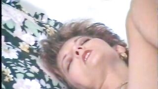 Vintage movie of older brunette hair seducing her twat with sex tool and her fingers