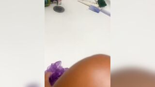 Wash feet