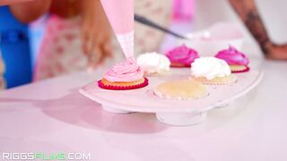Lascivious Housewives Share a Large Jock
