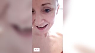 COUGAR GYM mother I'd like to fuck DISROBES FOR U