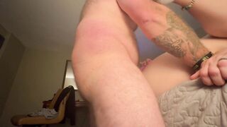 Floozy wife likes getting drilled and cumming