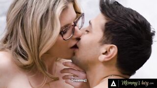 Cory Pursue Goes From Soaked Garments To mother I'd like to fuck Bath Sex
