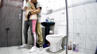 Sexy Giving a kiss Session In The Intimate Bath